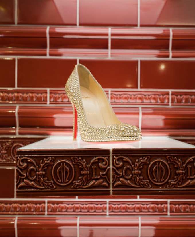 Louboutins harrods shop