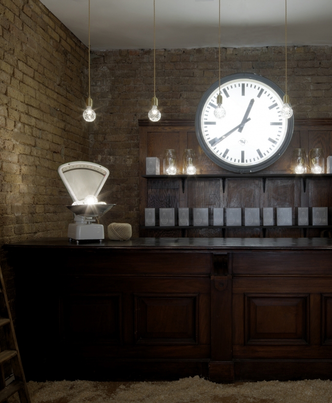 Crystal Bulb Shop